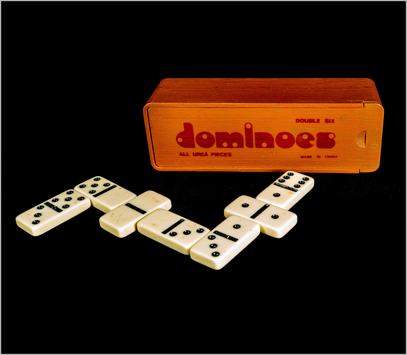 Dominoes