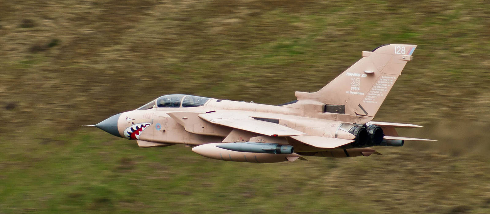 Pinky through the Mach Loop