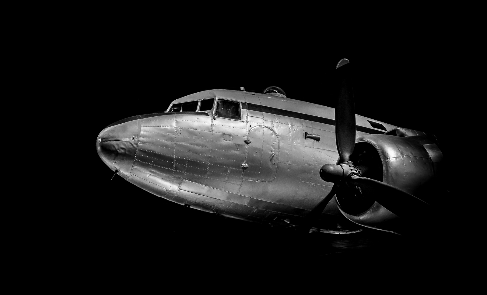 DC3 by Richard Atkinson DC3