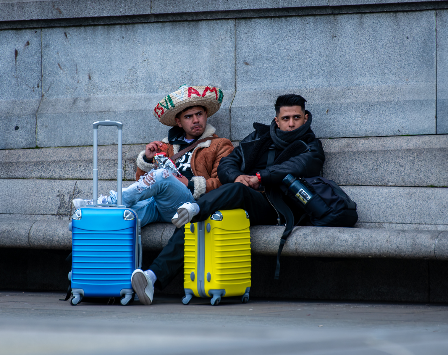 2 travellers 1 direction