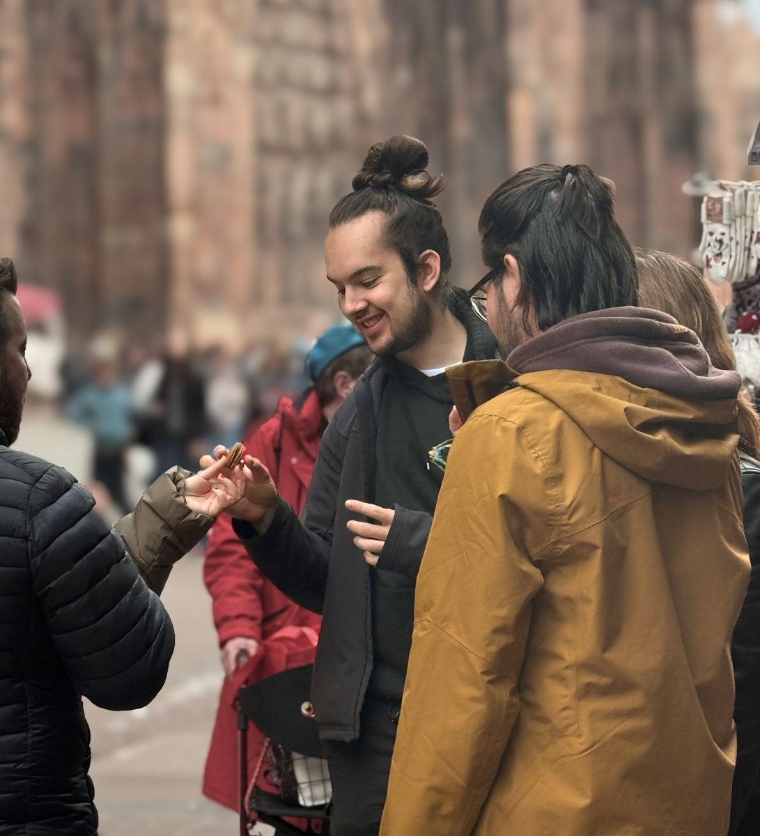 Yes Please by Les Schumer Yes Please