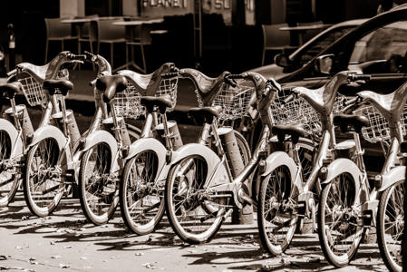 Rent-a-bike Paris