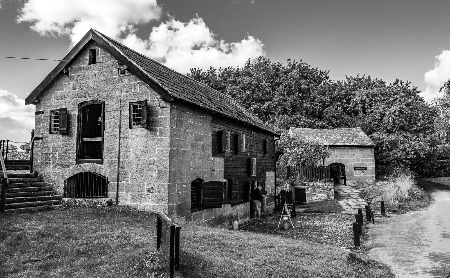 B&W Mill