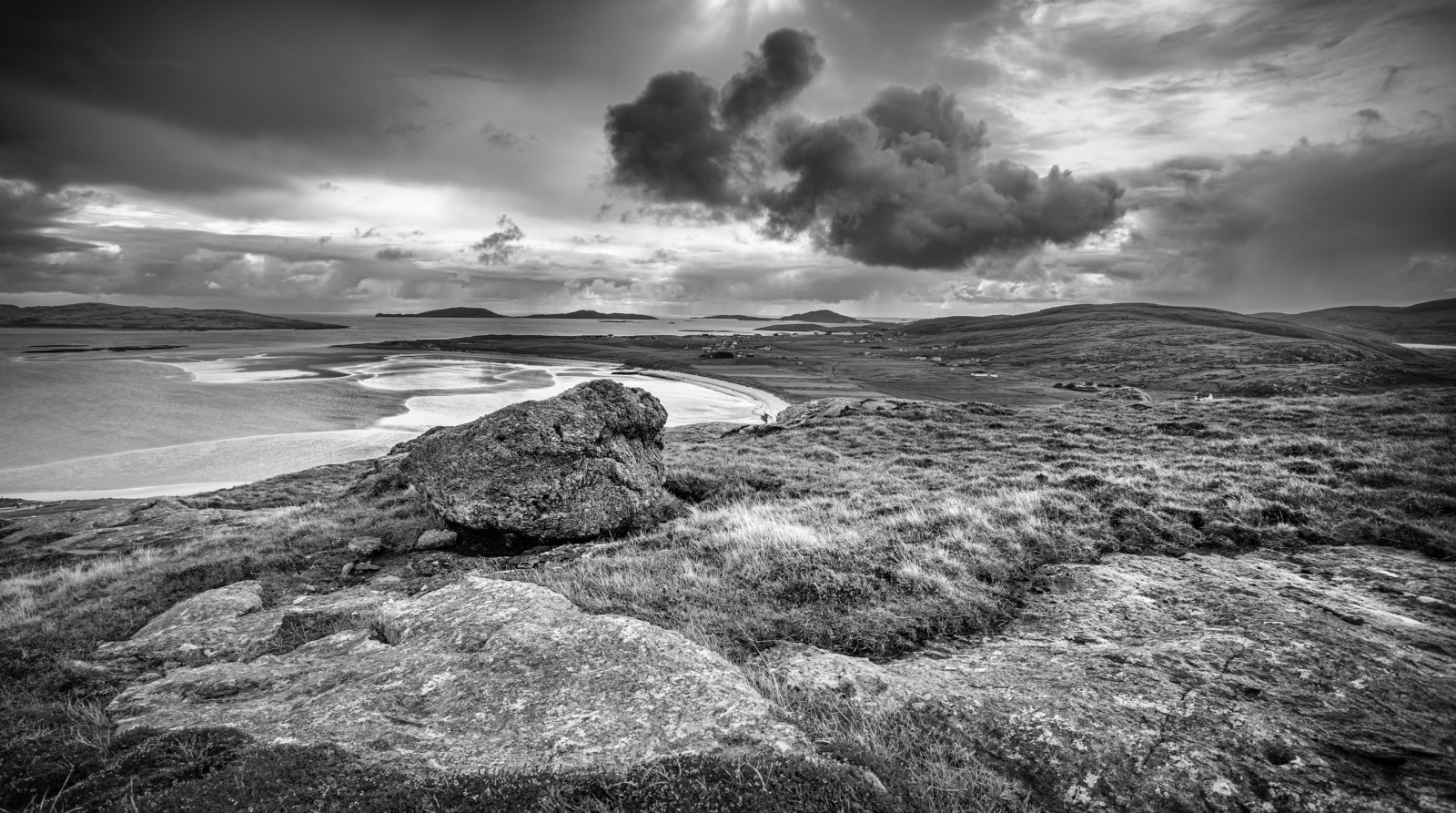 Traigh Sgurabhal, Barra 