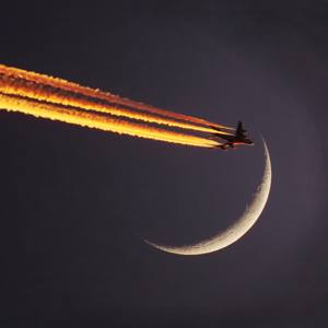 Fly me to the Moon 10/10