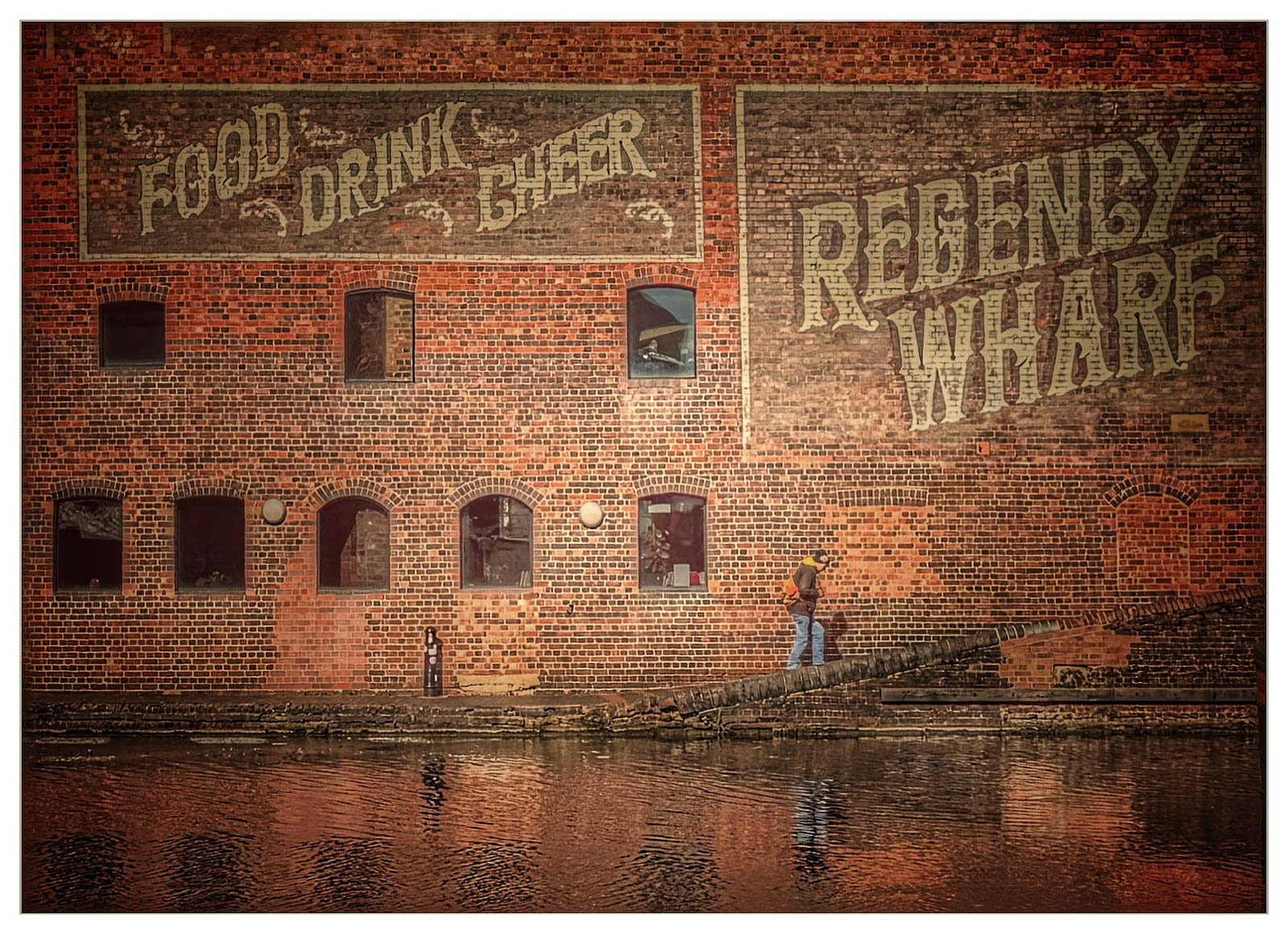 Regency Wharf Mobile Image