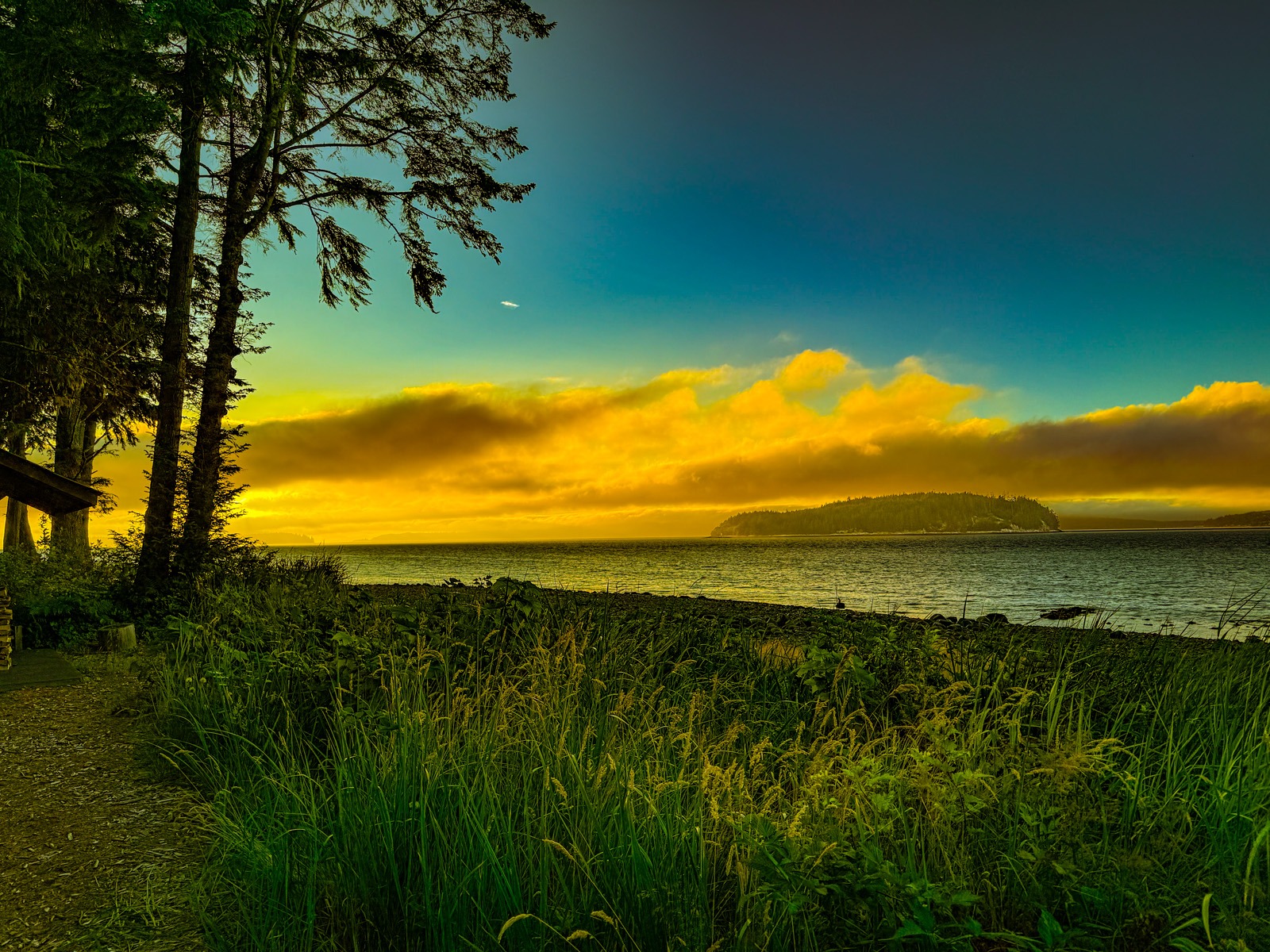 Sunset Hyde Creek Canada