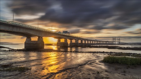 Prince of Wales bridge at sunset
