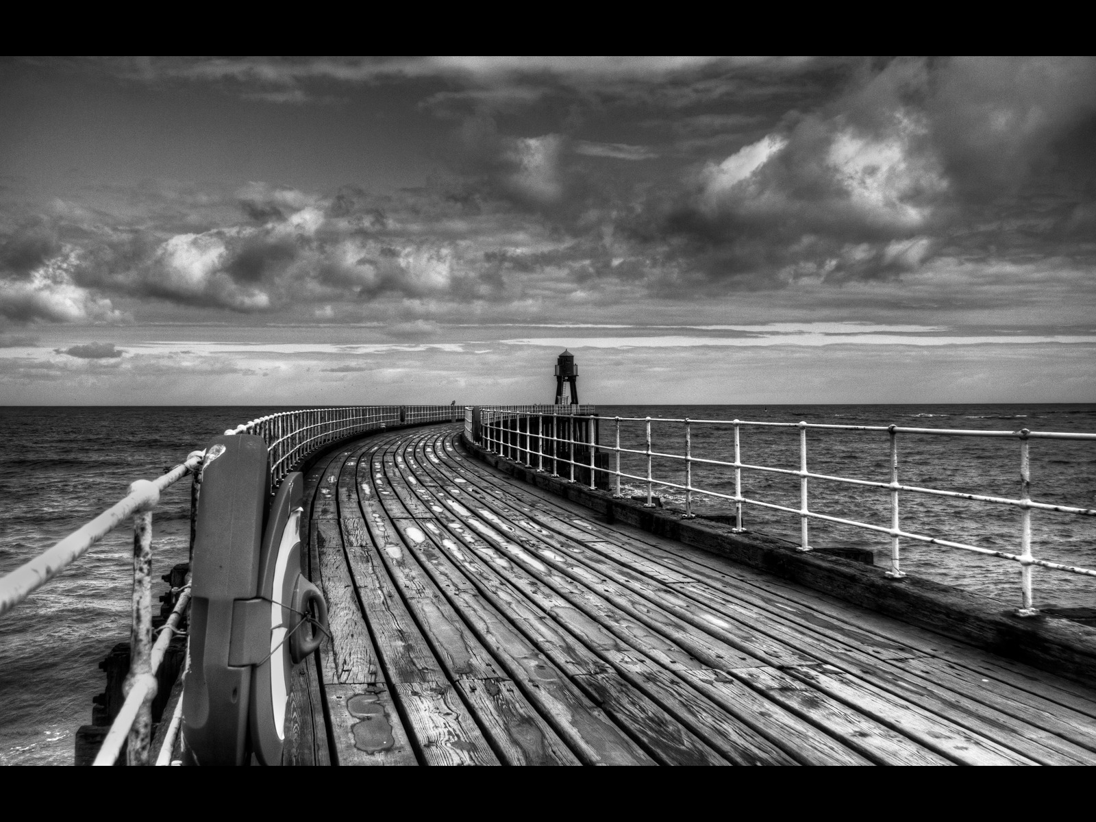 Whitby Pier