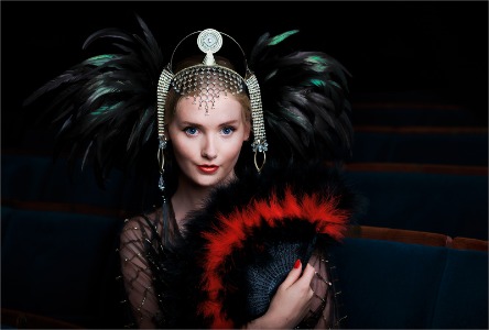 Fan and feathers 