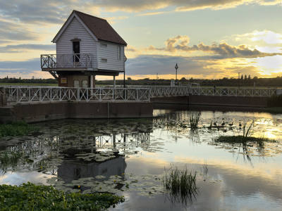 Abbey Mill_Leslie Holmes