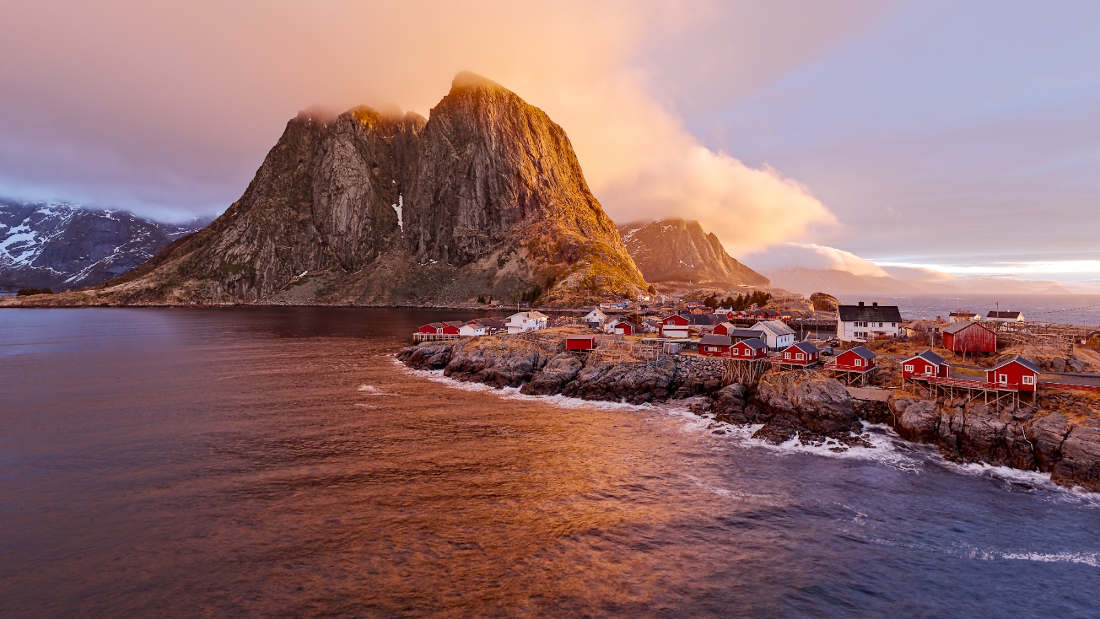 Hamnoy Sunrise