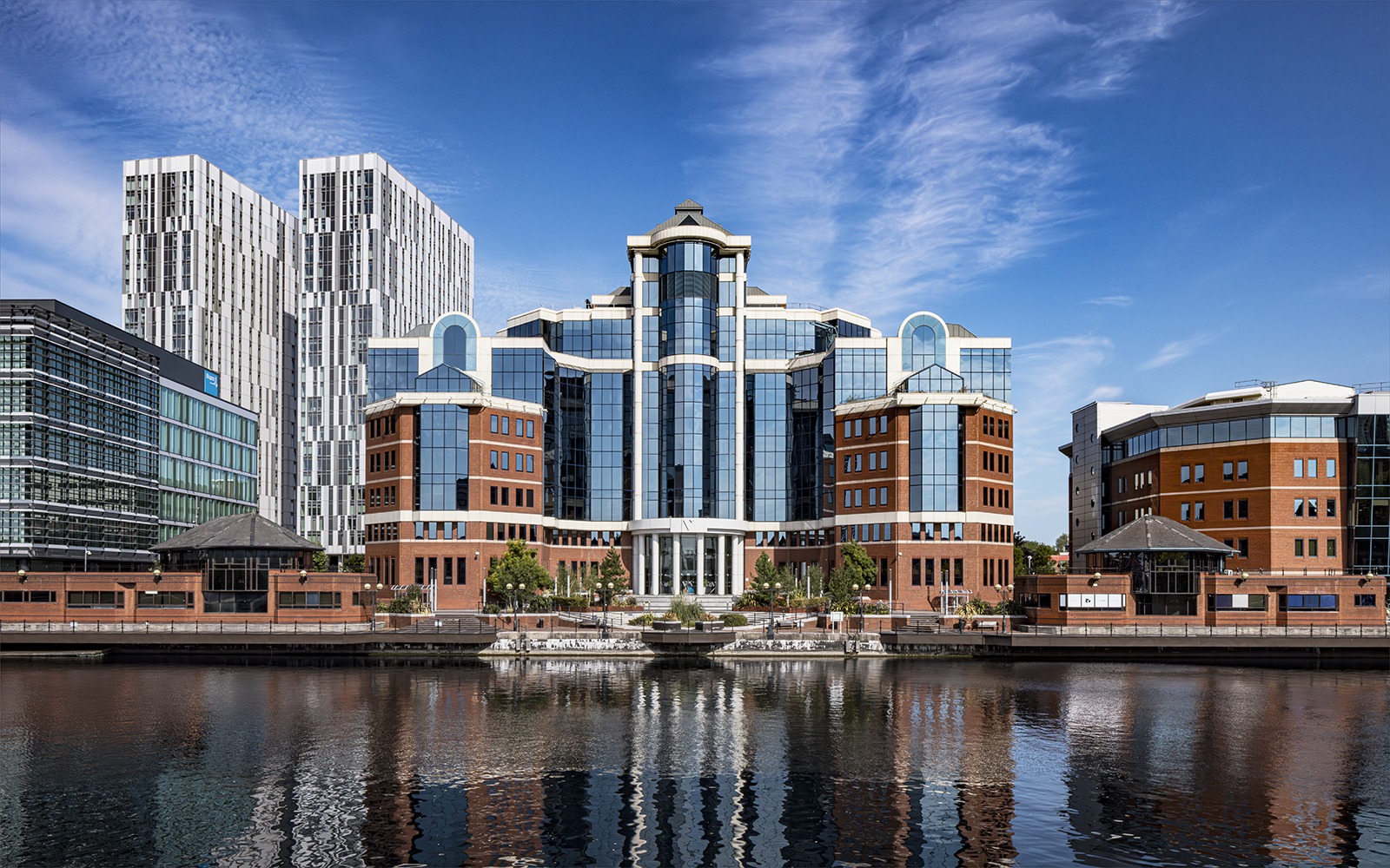 The Vic by Jeffrey Cummins The Vic