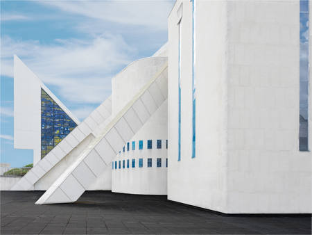 Liverpool Metropolitan Cathedral Defining Edges