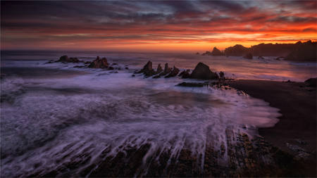 Playa De Gueirua, Asturias