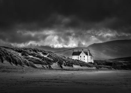 House By The Beach