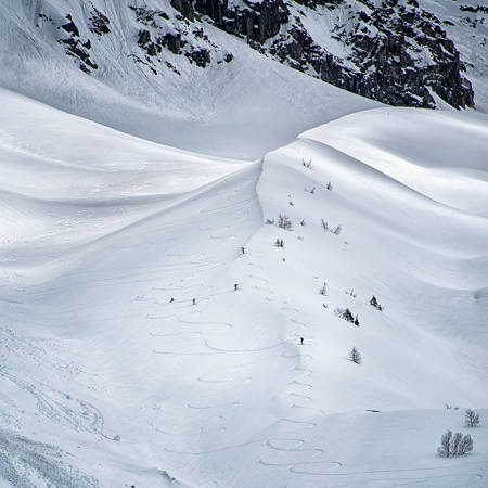 Five Go Off Piste