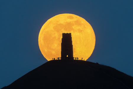 Full Moon Rising, Glastonbury Tor