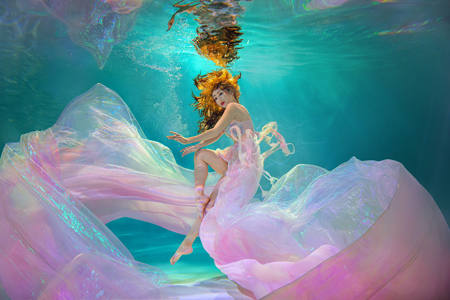 Underwater Dance