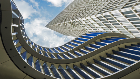 Skyline Plaza