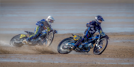 Beach Racers