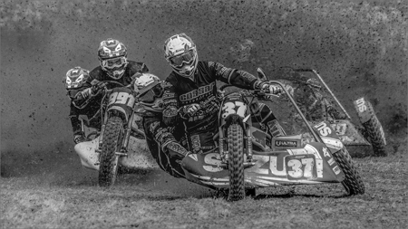 Duel In The Dirt