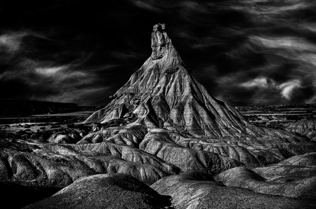 Mono - Castel De Tierra