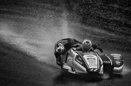 Aquaplaning Sidecar