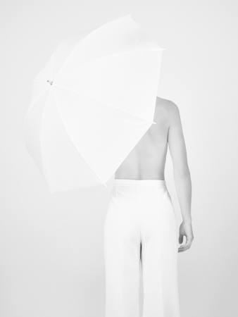 White Nicoline