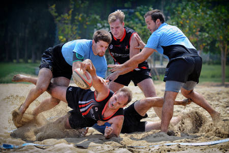 Intense Sruggle 13