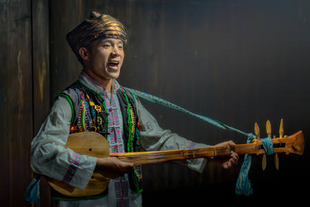 Xiaohuang Village Singer