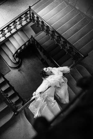 Lépcsőházi Menyasszony