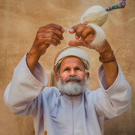 Omanian Weaver