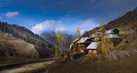 HIMALAYAN VILLAGE IN MORNING LIGHT