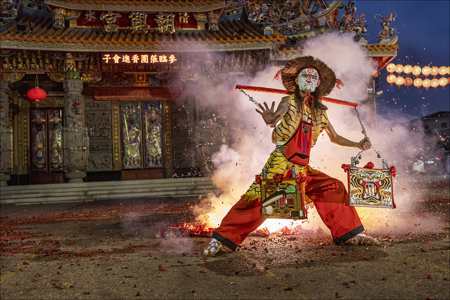 Firecracker Spectacle 86