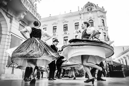 Square Of Dancers