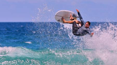 Point Cartwright Surfer 5