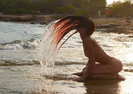Water_And_Hair_1