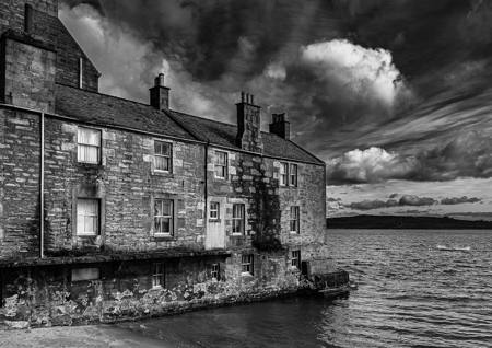 The Lodberrie House