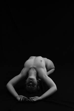 Nude 03