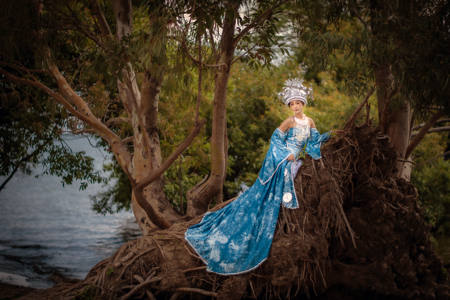 Siren And The Tree