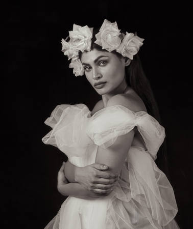 Bride With Clasped Arms 9247