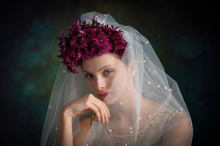 The Gaze Of The Beauty