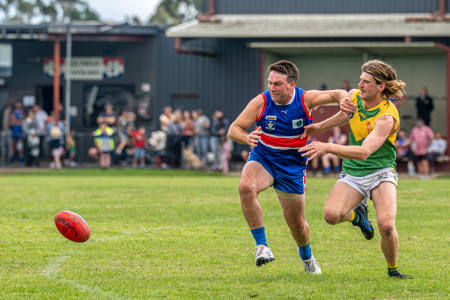 Eyes For The Ball