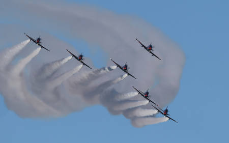 Six Roulettes Edge On