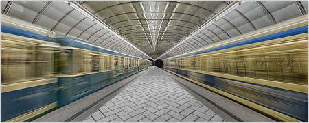 Double Subway 2781 HDR