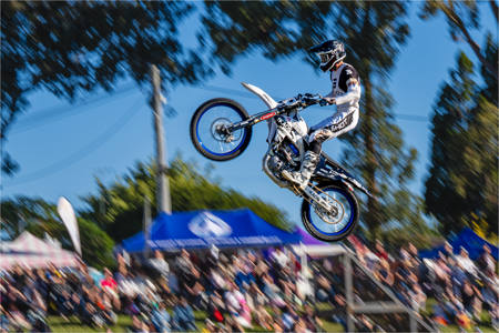 Dashfarmer Lifting Off