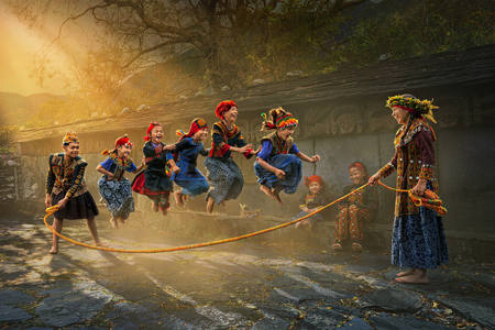 Children Play 11