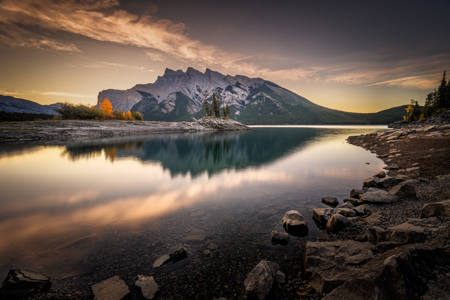 Lake Minnewanka