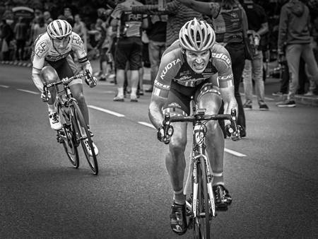 Straining To Win